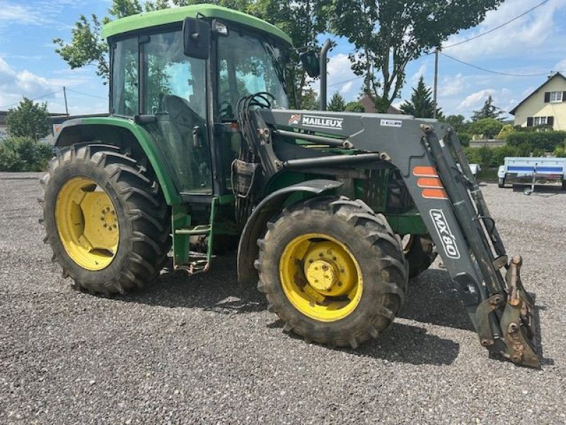 Traktor типа John Deere 6010 SE, Gebrauchtmaschine в HABSHEIM (Фотография 2)