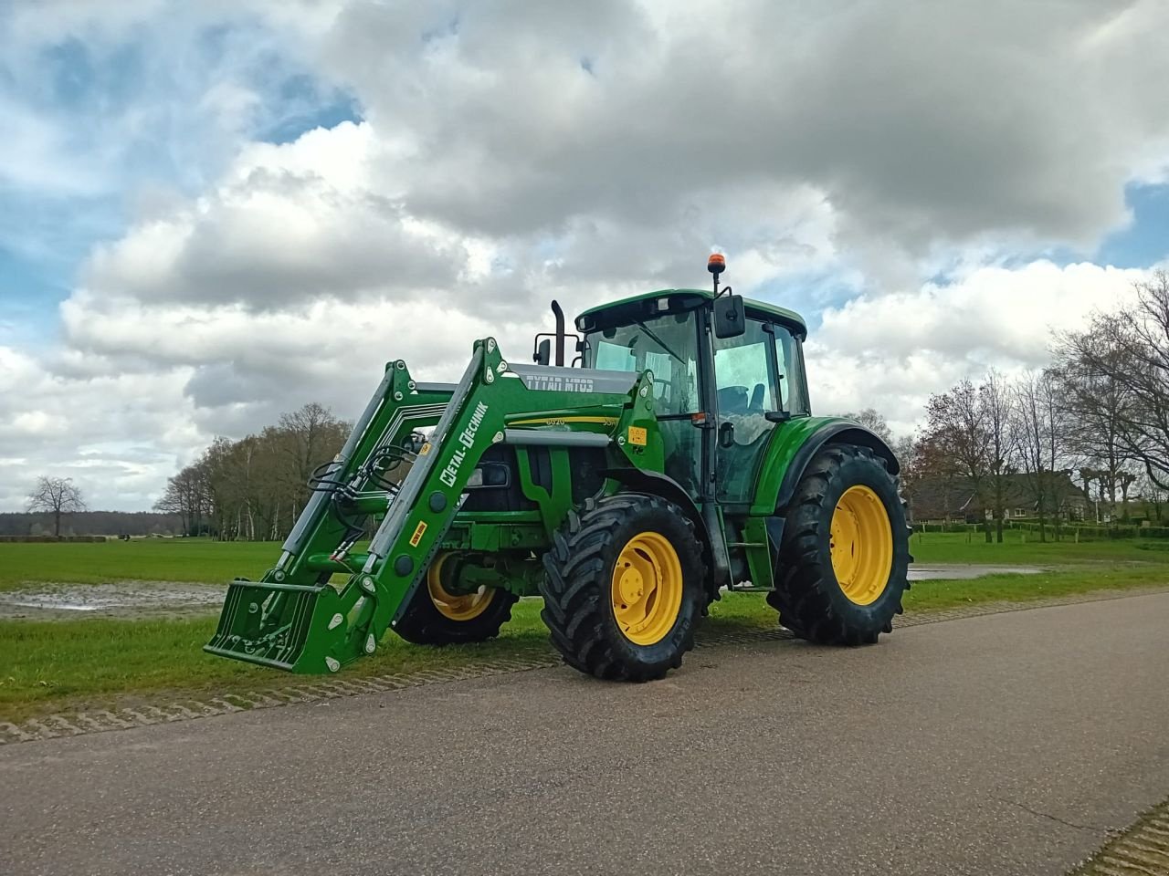 Traktor typu John Deere 6020, Gebrauchtmaschine w Dalfsen (Zdjęcie 5)