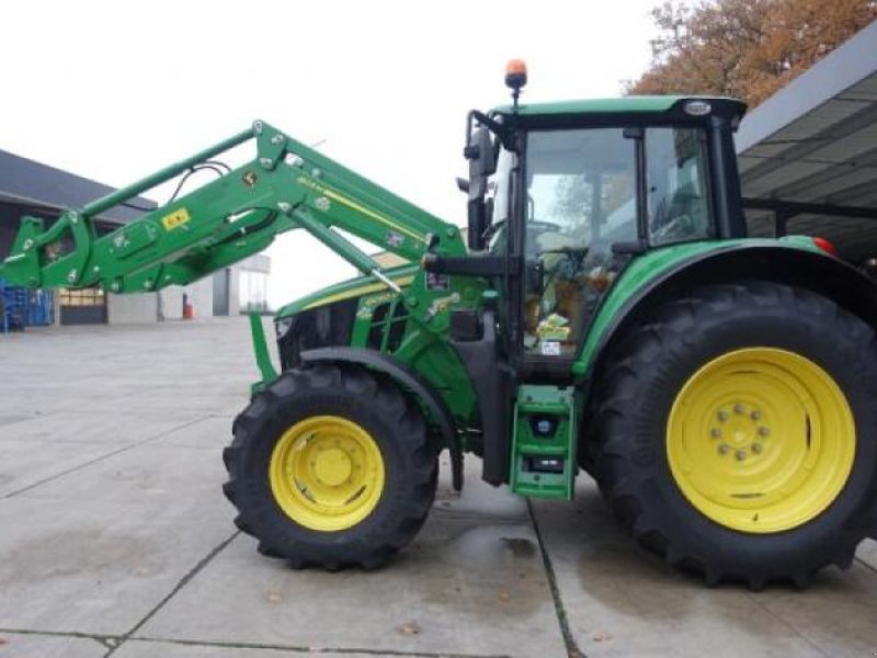 Traktor типа John Deere 6090 M + chargeur JD 603, Gebrauchtmaschine в Sorée (Фотография 1)