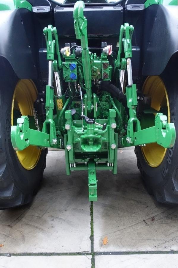 Traktor Türe ait John Deere 6090 M + chargeur JD 603, Gebrauchtmaschine içinde Sorée (resim 9)