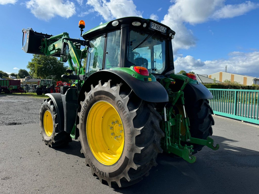 Traktor des Typs John Deere 6090 M (  DESTOCKAGE ), Gebrauchtmaschine in MAURIAC (Bild 4)