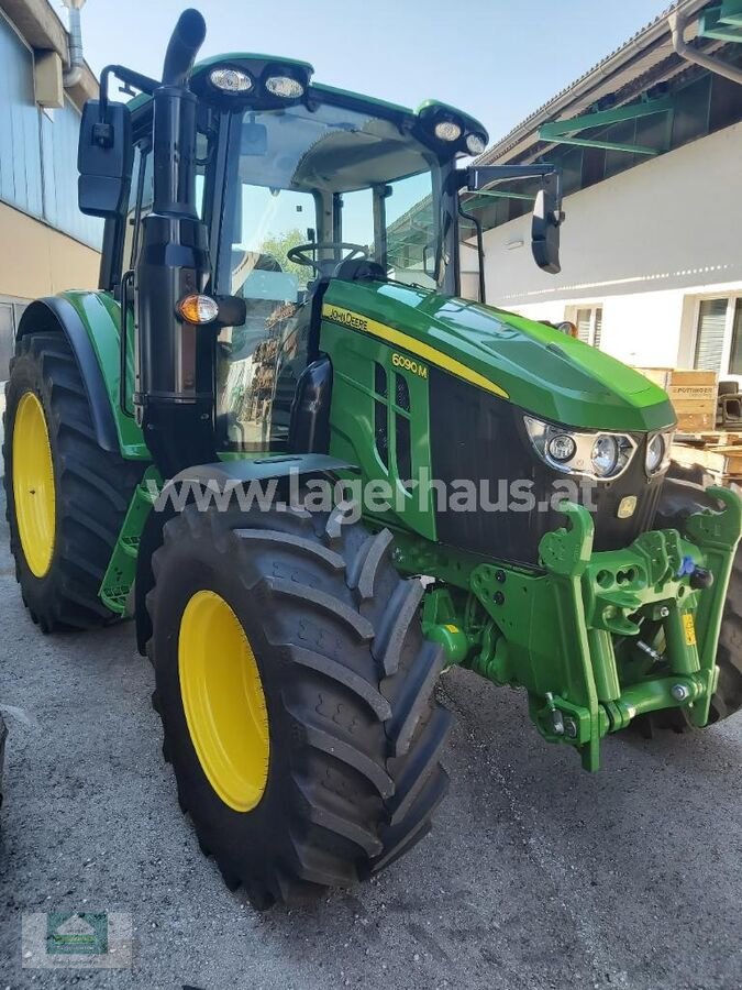 Traktor typu John Deere 6090 M, Neumaschine v Klagenfurt (Obrázek 1)