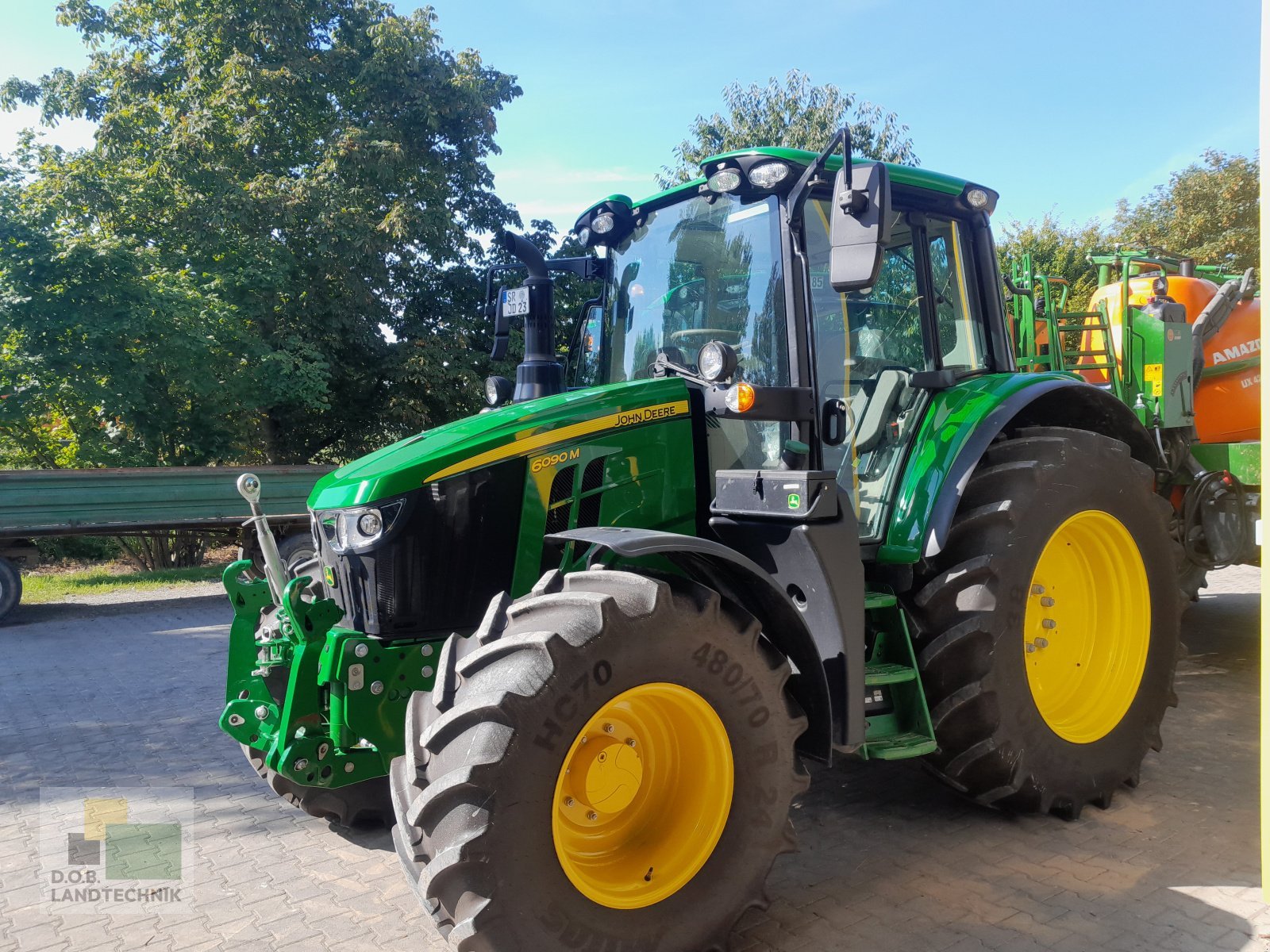 Traktor del tipo John Deere 6090M PowerGard Garantie bis 16.06.2026, Neumaschine en Regensburg (Imagen 1)