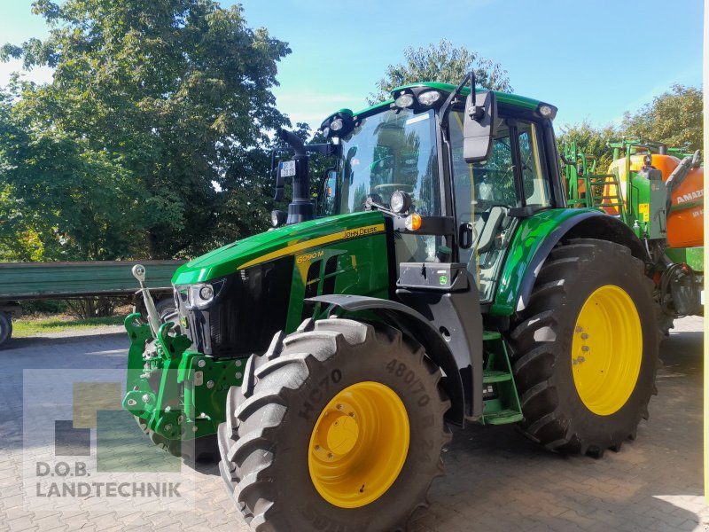 Traktor of the type John Deere 6090M PowerGard Garantie bis 16.06.2026, Neumaschine in Regensburg (Picture 1)