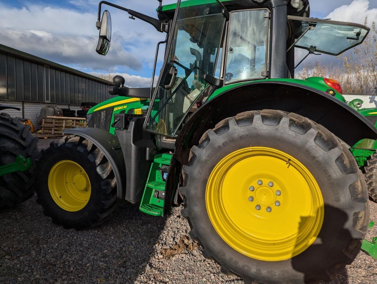 Traktor a típus John Deere 6090M PQ+ Kriechgang, Vorführmaschine ekkor: Niederkirchen (Kép 4)