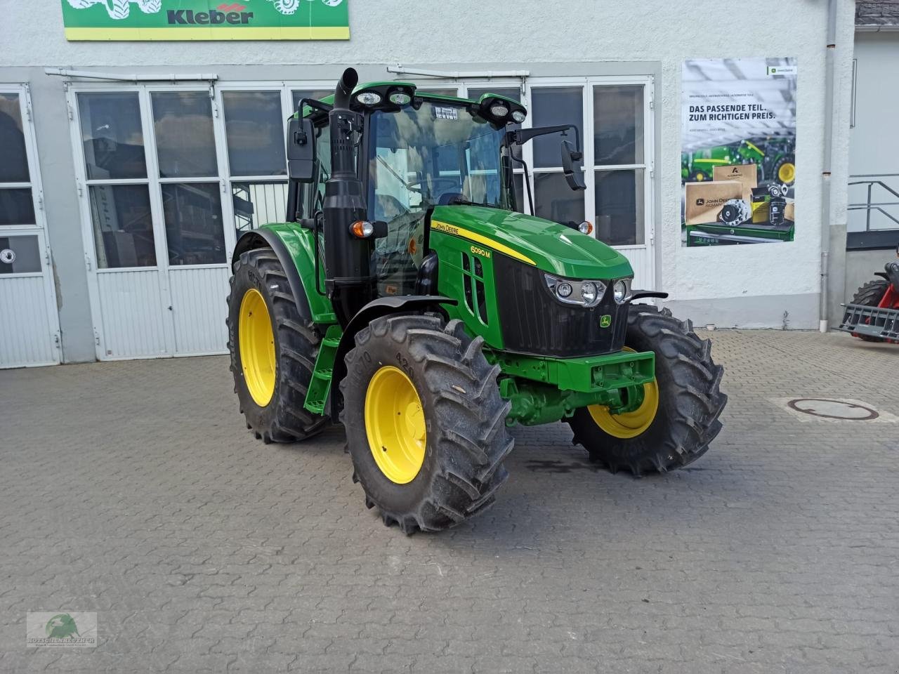 Traktor Türe ait John Deere 6090M, Neumaschine içinde Plauen (resim 1)