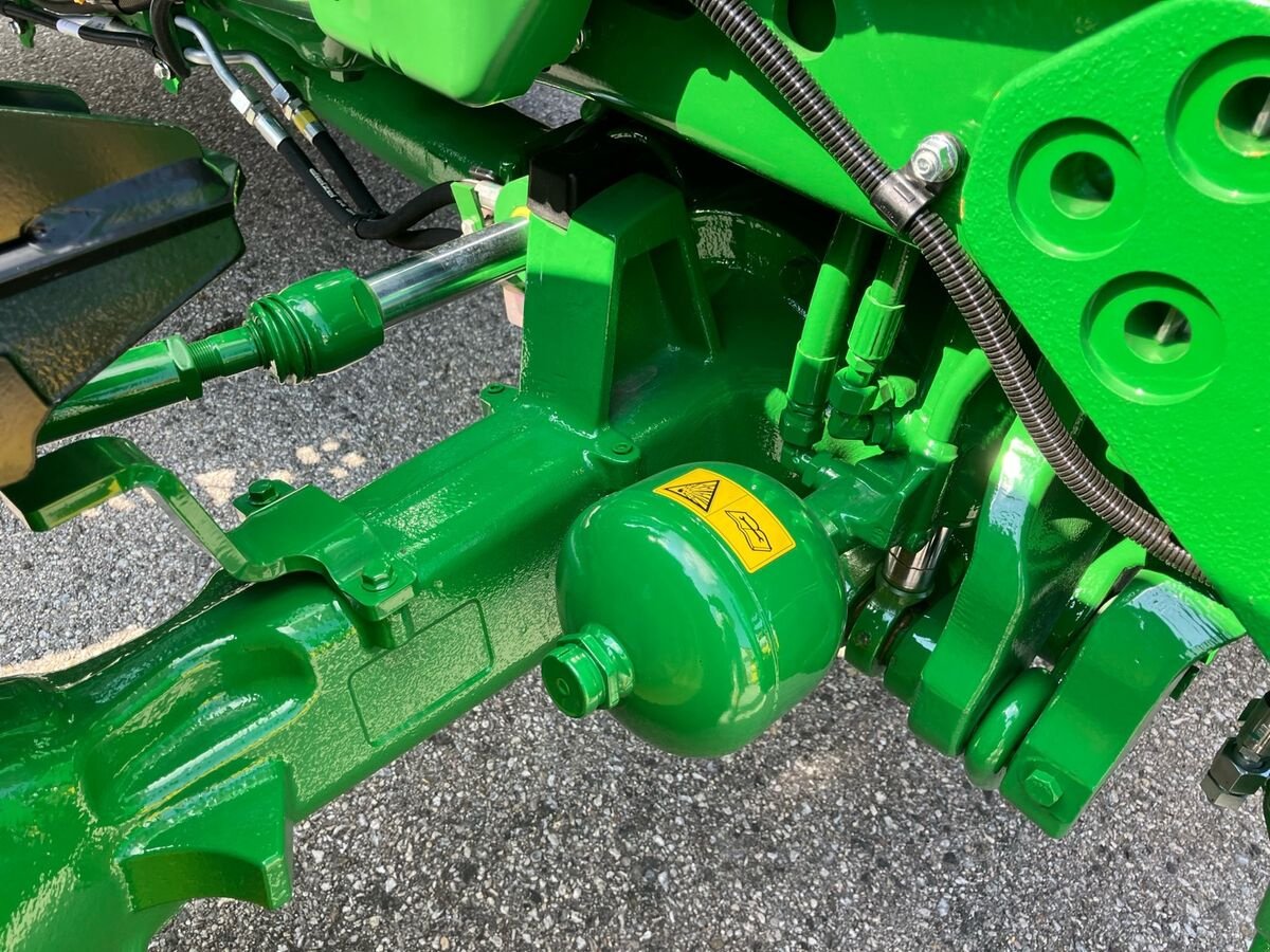 Traktor Türe ait John Deere 6090M, Neumaschine içinde Zwettl (resim 12)