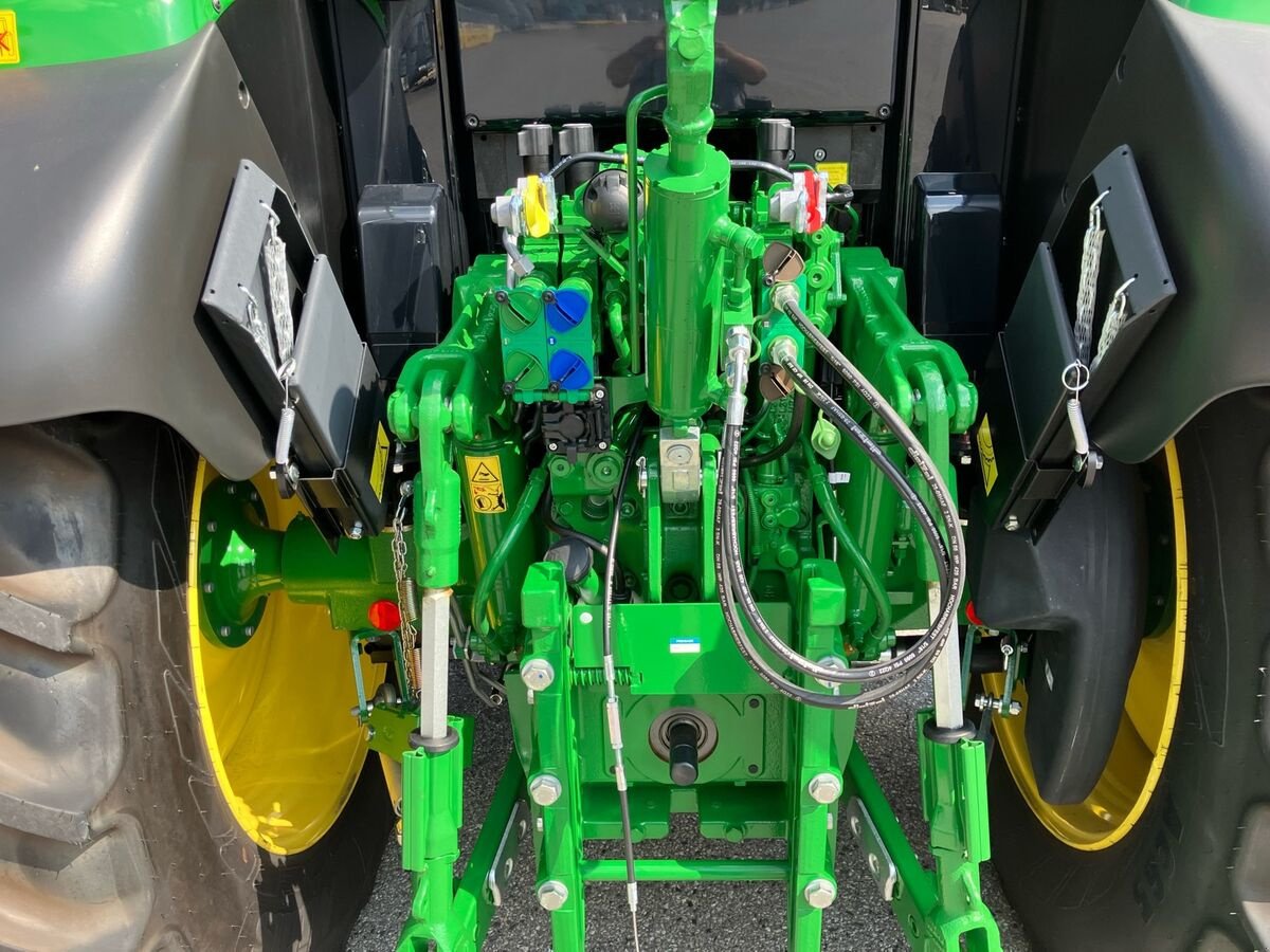 Traktor Türe ait John Deere 6090M, Neumaschine içinde Zwettl (resim 13)