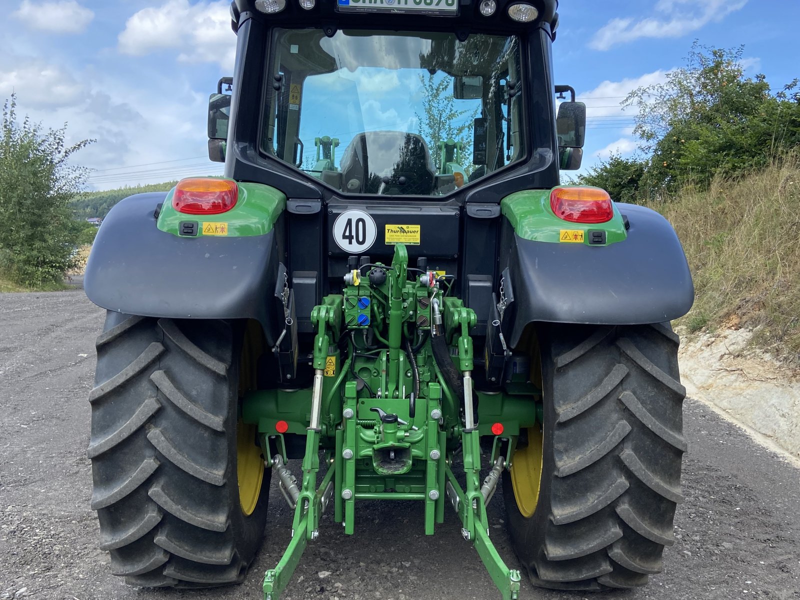 Traktor типа John Deere 6090M, Gebrauchtmaschine в Miltach (Фотография 2)