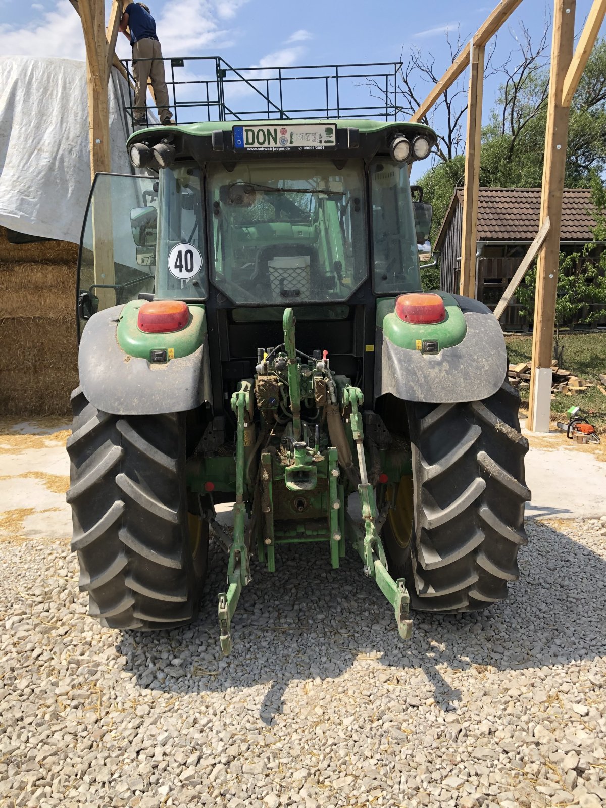 Traktor van het type John Deere 6095MC, Gebrauchtmaschine in Wolferstadt (Foto 4)