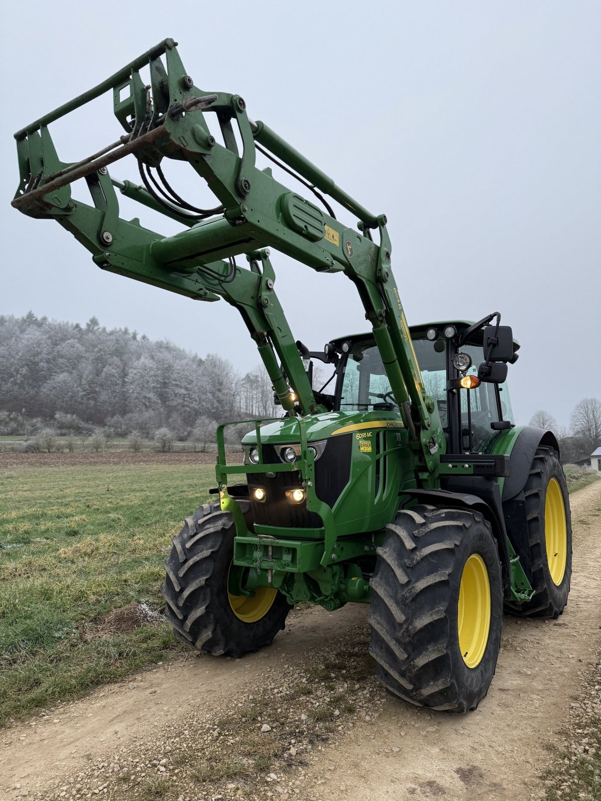 Traktor of the type John Deere 6095MC, Gebrauchtmaschine in Kastl (Picture 1)