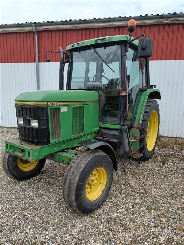 Traktor typu John Deere 6100, Gebrauchtmaschine w Ejstrupholm (Zdjęcie 2)