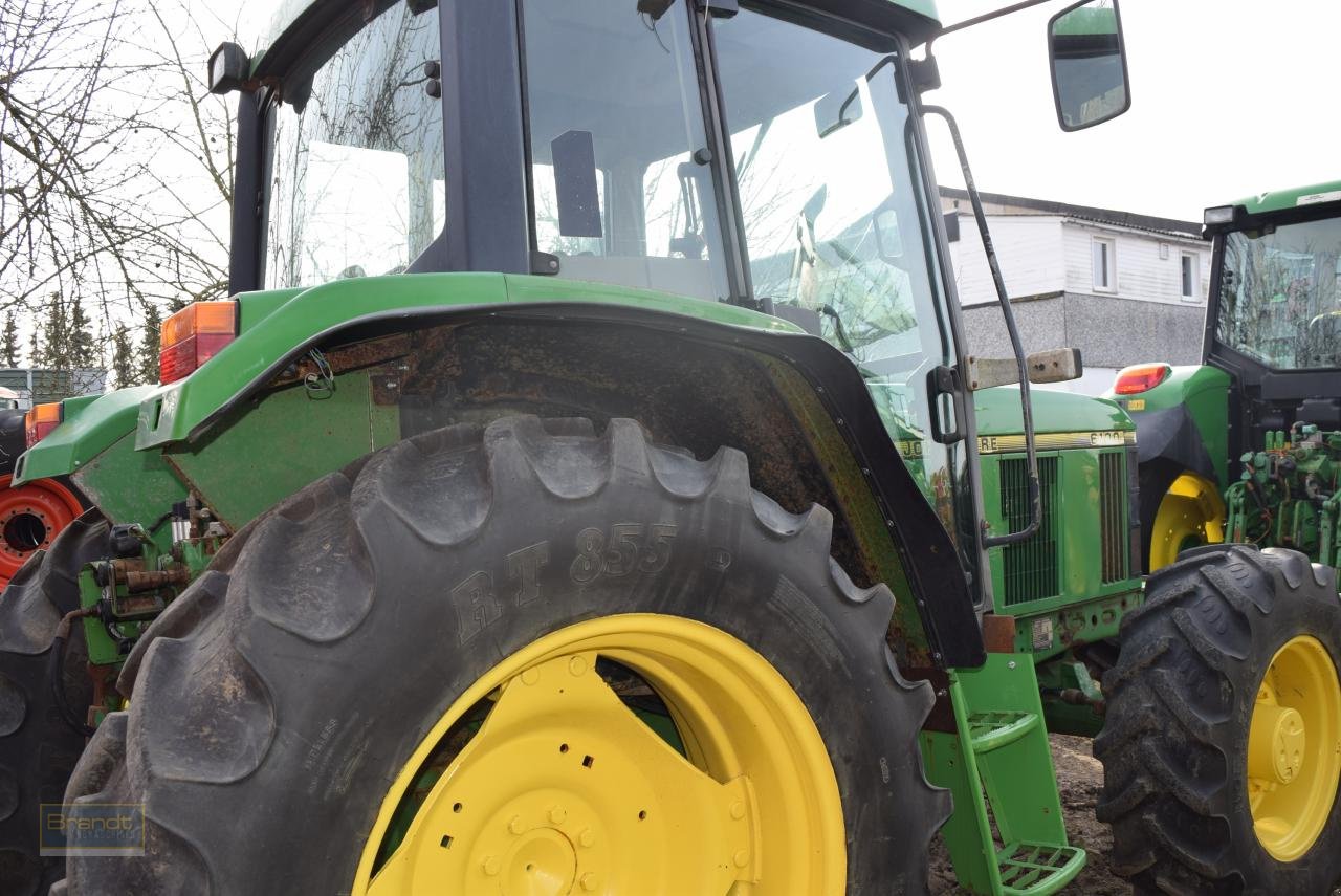 Traktor van het type John Deere 6100, Gebrauchtmaschine in Oyten (Foto 5)