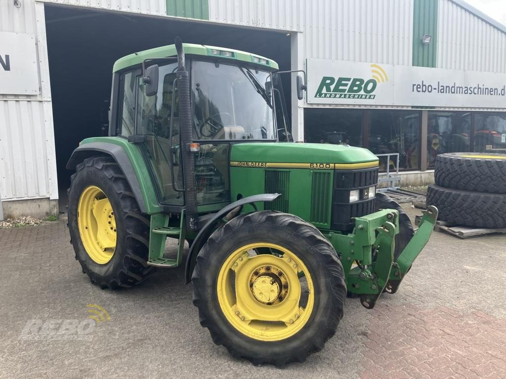 Traktor del tipo John Deere 6100, Gebrauchtmaschine In Albersdorf (Immagine 1)