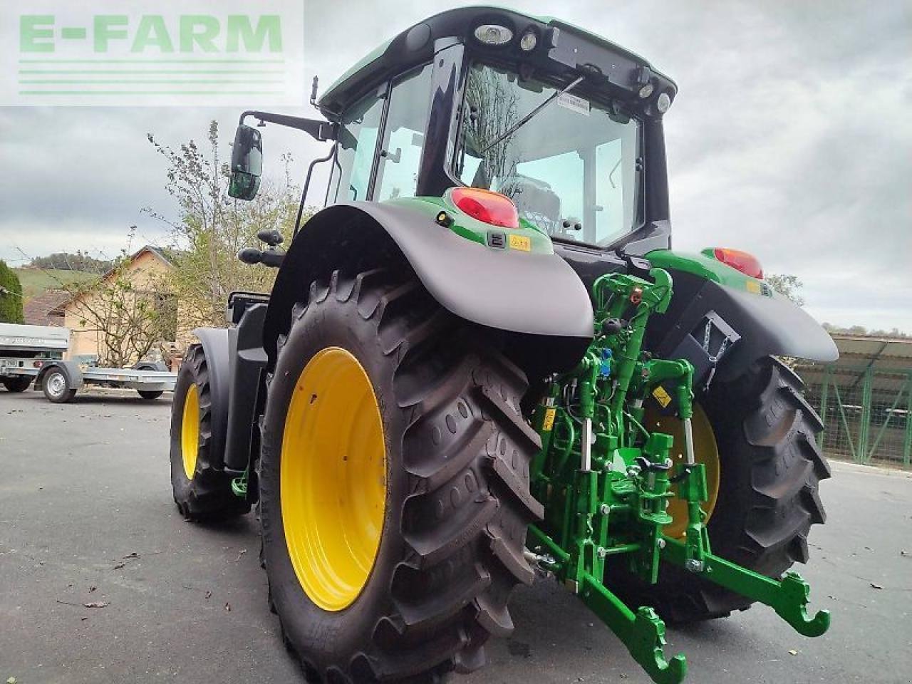 Traktor του τύπου John Deere 6100m, Gebrauchtmaschine σε SV. TROJIC (Φωτογραφία 4)