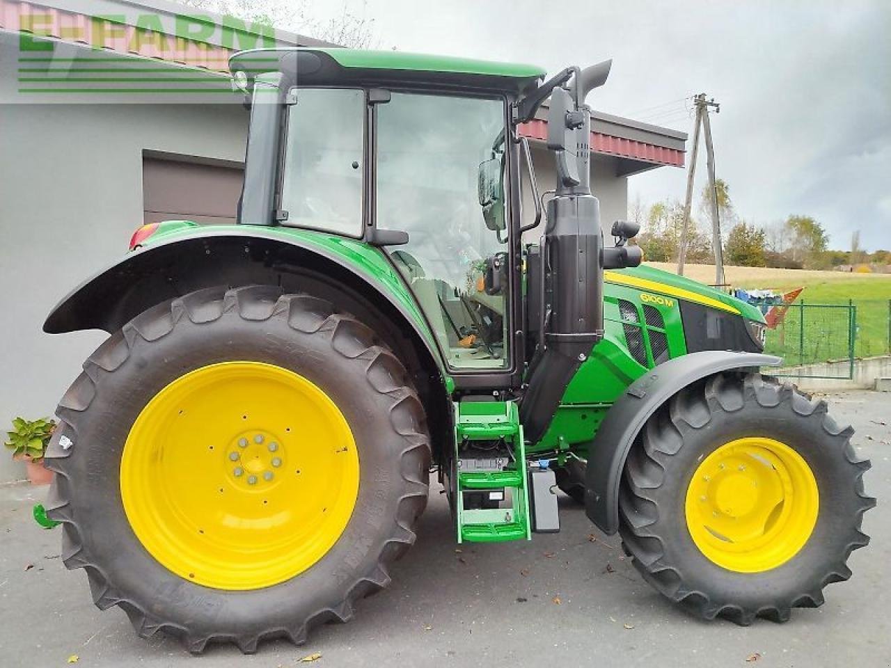 Traktor del tipo John Deere 6100m, Gebrauchtmaschine In SV. TROJIC (Immagine 5)