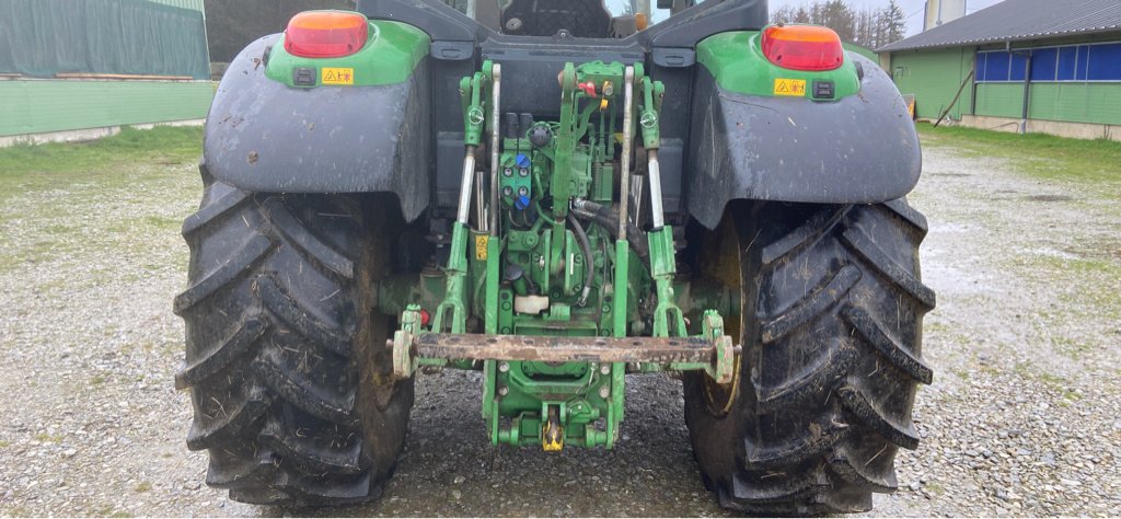 Traktor типа John Deere 6100M, Gebrauchtmaschine в UZERCHE (Фотография 5)