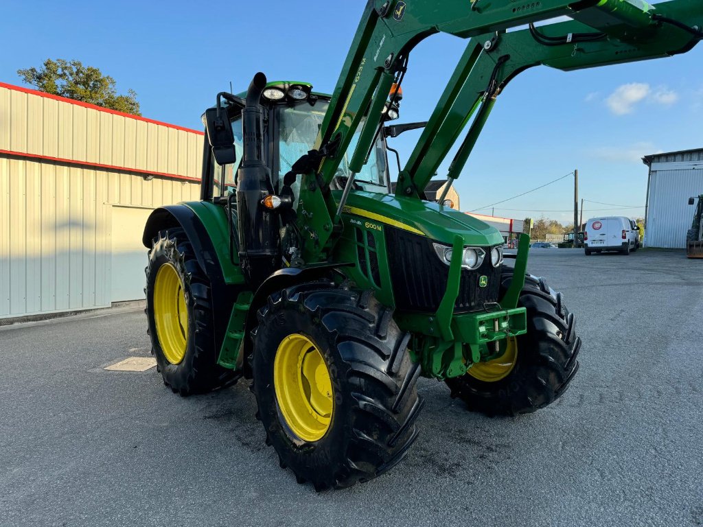 Traktor of the type John Deere 6100M, Gebrauchtmaschine in GUERET (Picture 2)