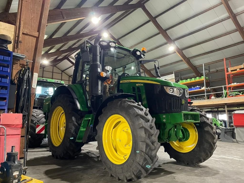 Traktor Türe ait John Deere 6100m, Gebrauchtmaschine içinde Vriezenveen (resim 4)