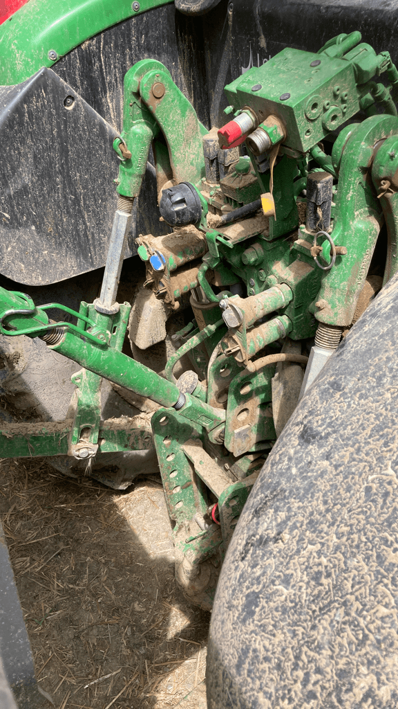 Traktor du type John Deere 6100M, Gebrauchtmaschine en CONDE SUR VIRE (Photo 3)