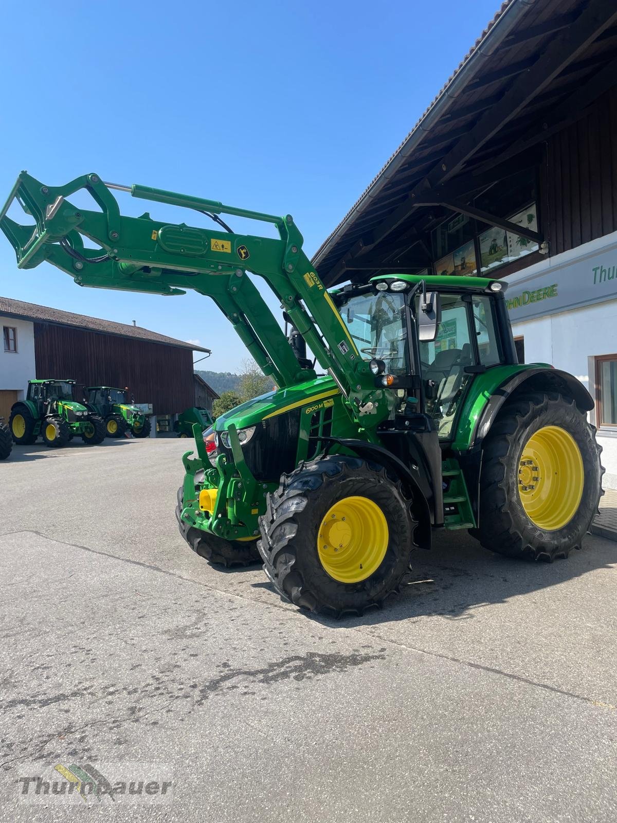 Traktor typu John Deere 6100M, Gebrauchtmaschine v Bodenmais (Obrázok 2)