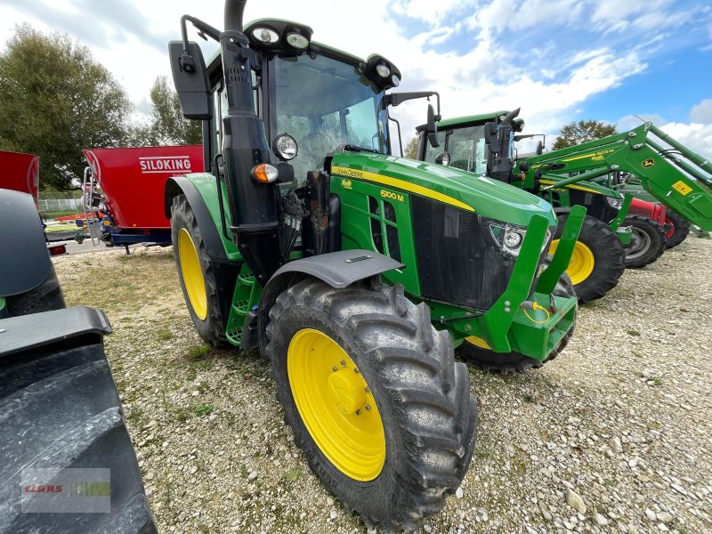 Traktor des Typs John Deere 6100M, Gebrauchtmaschine in Langenau (Bild 1)