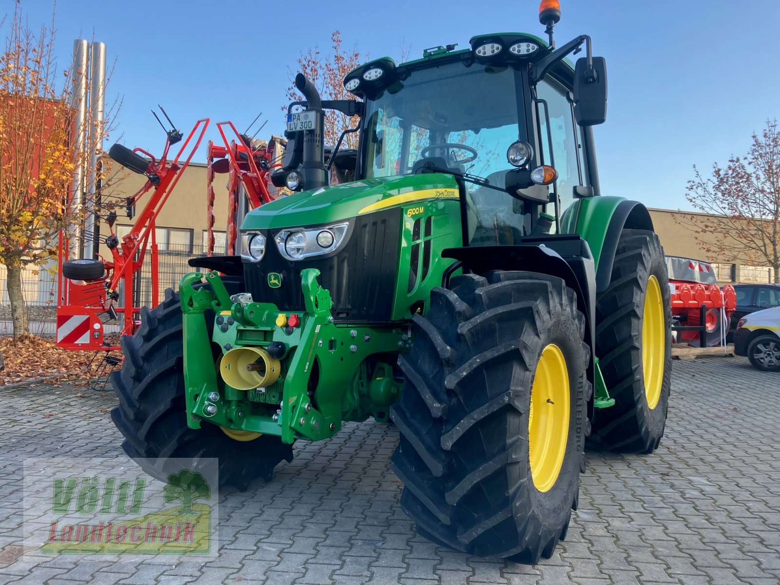 Traktor del tipo John Deere 6100M, Gebrauchtmaschine en Hutthurm bei Passau (Imagen 1)