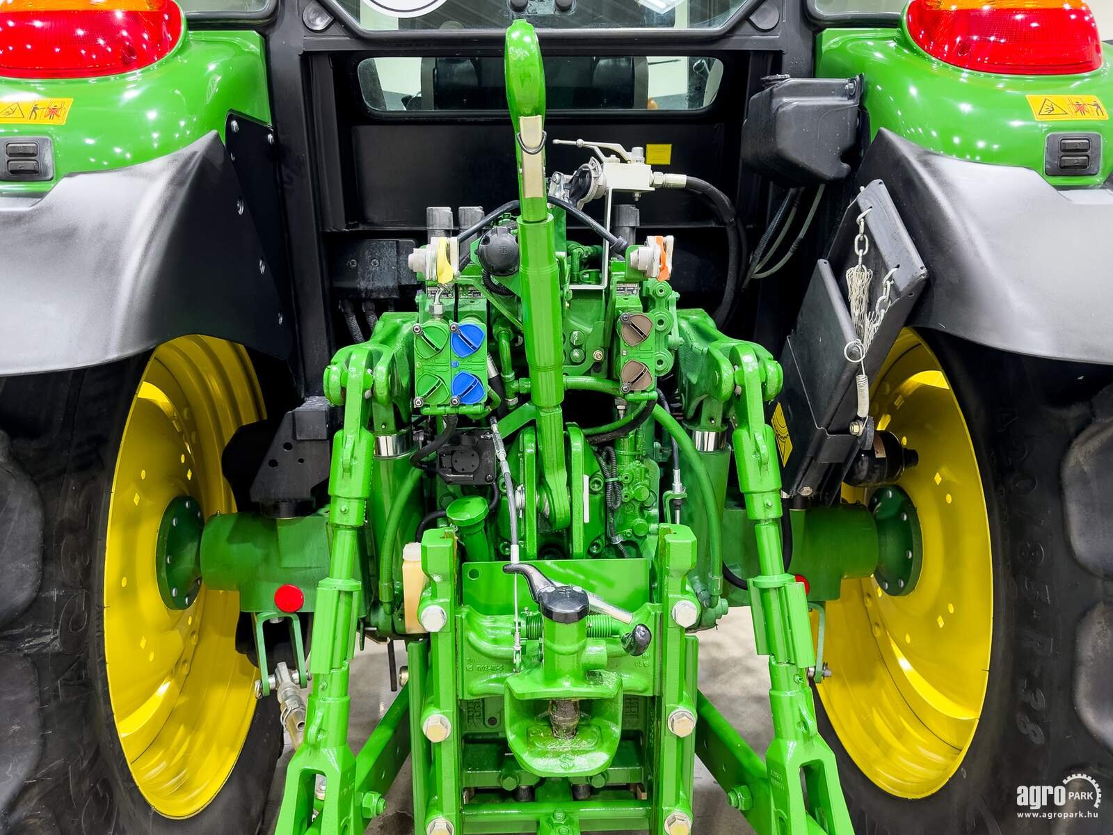 Traktor Türe ait John Deere 6100RC TLS, Gebrauchtmaschine içinde Csengele (resim 7)