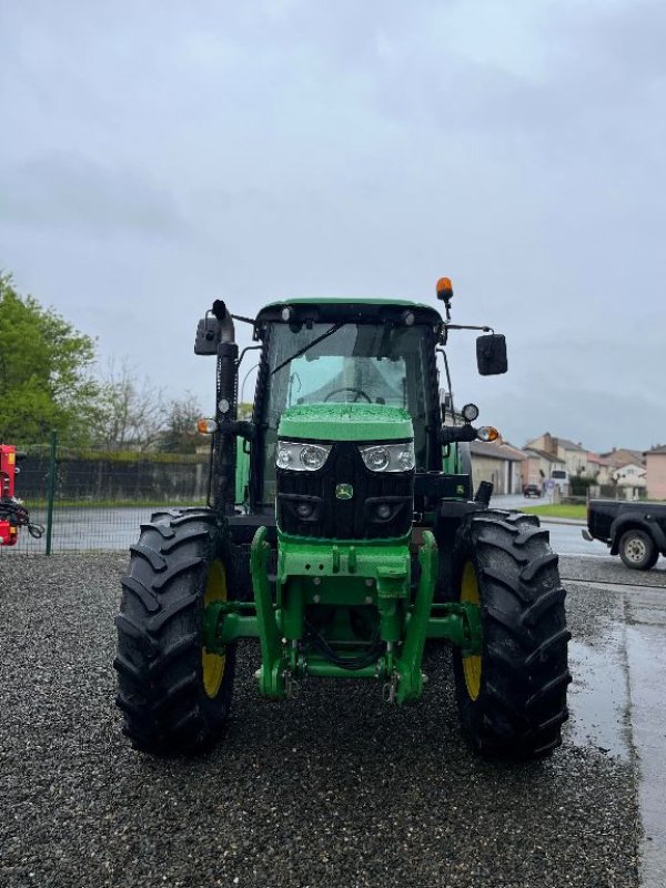 Traktor typu John Deere 6105 M, Gebrauchtmaschine w VIC EN BIGORRE (Zdjęcie 3)