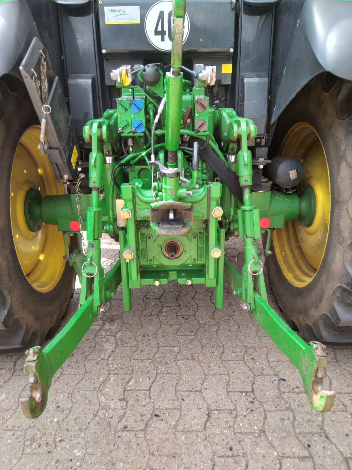 Traktor des Typs John Deere 6105M wenig Stunden, TOP-Zustand, Gebrauchtmaschine in Unterlüß (Bild 8)