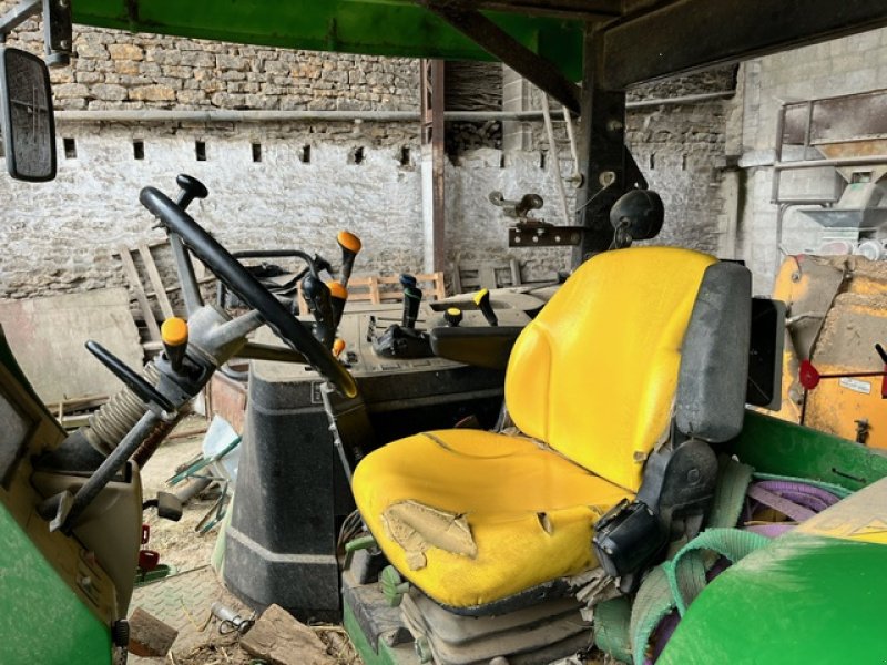 Traktor a típus John Deere 6105M, Gebrauchtmaschine ekkor: CHAUMESNIL (Kép 7)