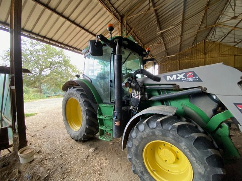 Traktor типа John Deere 6105R, Gebrauchtmaschine в LE PONT CHRETIEN (Фотография 2)