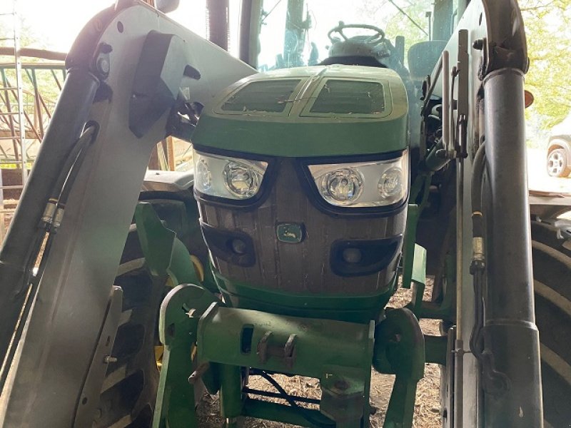 Traktor del tipo John Deere 6105R, Gebrauchtmaschine en LE PONT CHRETIEN (Imagen 3)