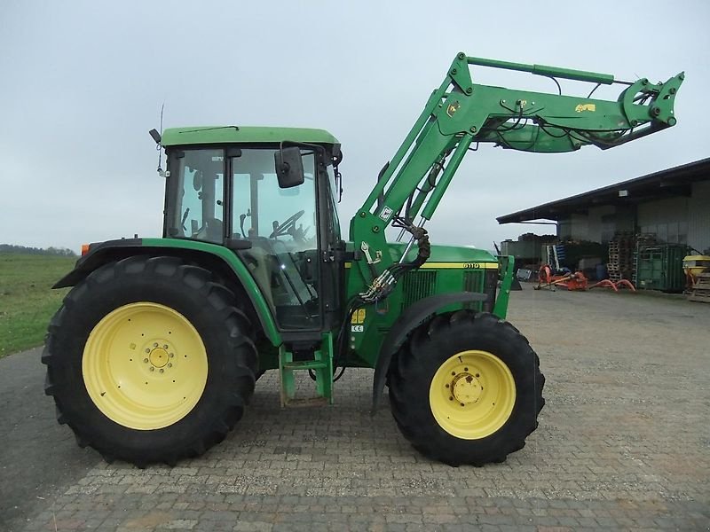 Traktor del tipo John Deere 6110 Allrad mit Frontlader, Gebrauchtmaschine In Steinau  (Immagine 3)