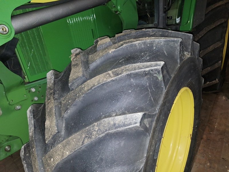 Traktor typu John Deere 6110 Premium, Gebrauchtmaschine v Oetwil am See (Obrázok 8)