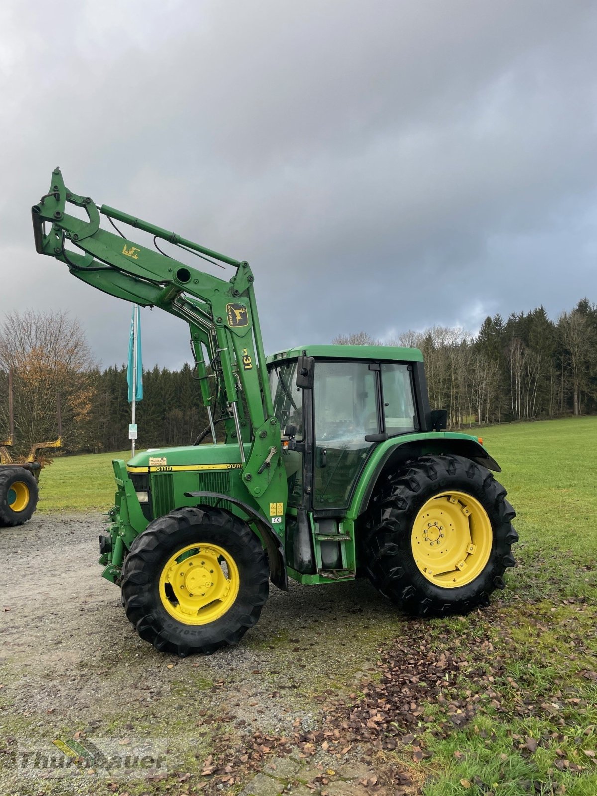 Traktor typu John Deere 6110 Premium, Gebrauchtmaschine v Bodenmais (Obrázek 3)