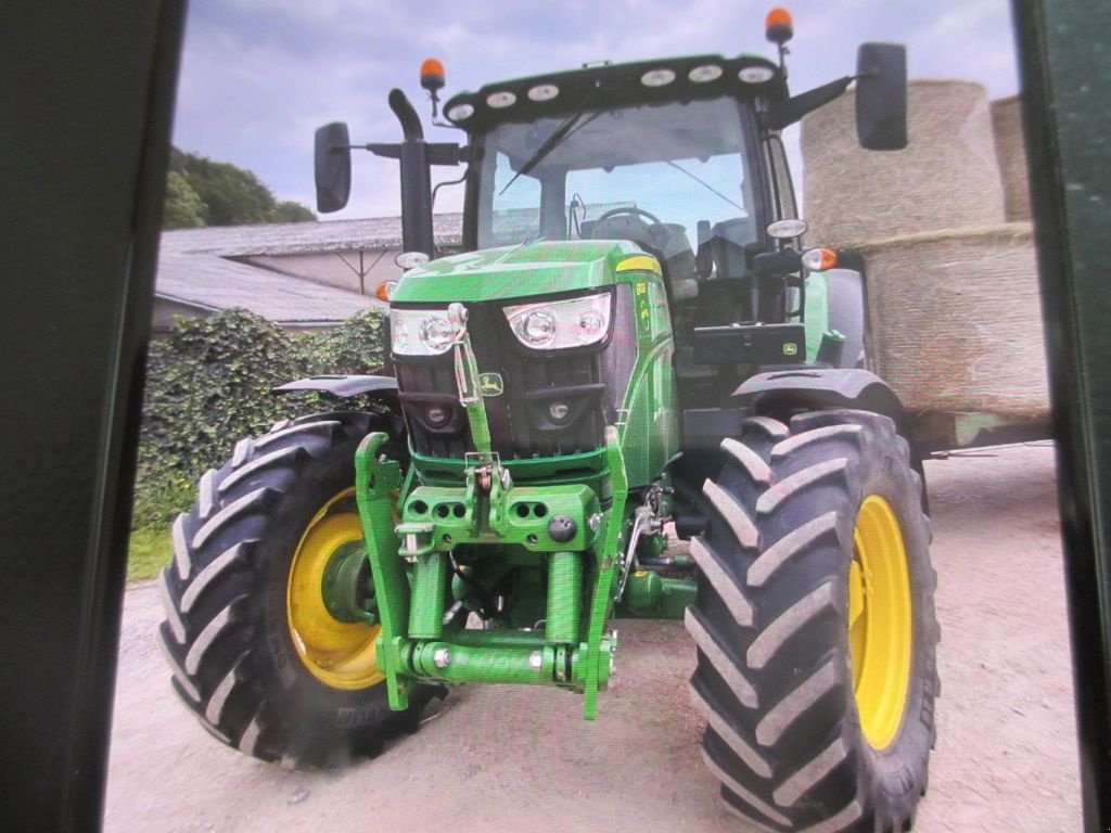 Traktor Türe ait John Deere 6110 R premium, Gebrauchtmaschine içinde RODEZ (resim 3)