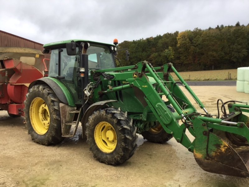 Traktor van het type John Deere 6110 RC, Gebrauchtmaschine in MONTIGNY LE ROI (Foto 8)