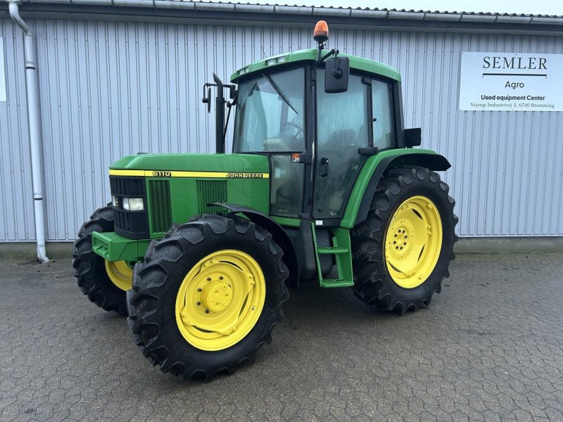 Traktor des Typs John Deere 6110, Gebrauchtmaschine in Trige (Bild 1)