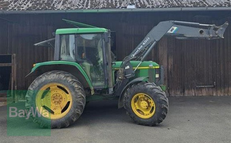 Traktor типа John Deere 6110, Gebrauchtmaschine в Kronach (Фотография 4)