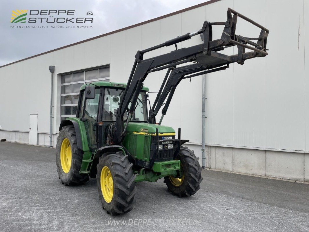 Traktor des Typs John Deere 6110, Gebrauchtmaschine in Rietberg (Bild 4)