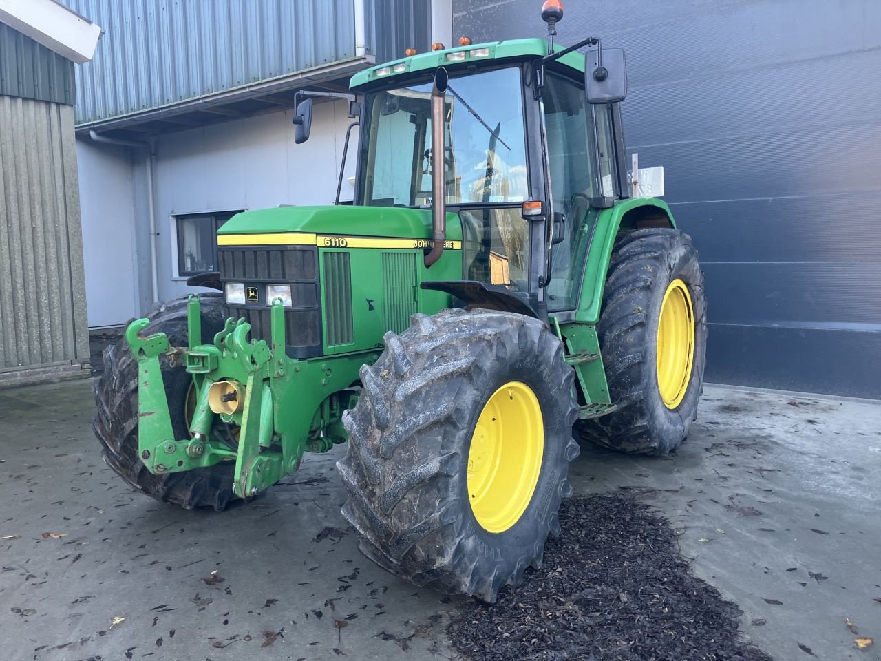 Traktor a típus John Deere 6110, Gebrauchtmaschine ekkor: St. - Jacobiparochie (Kép 1)