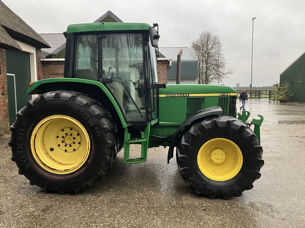 Traktor za tip John Deere 6110, Gebrauchtmaschine u St. - Jacobiparochie (Slika 3)