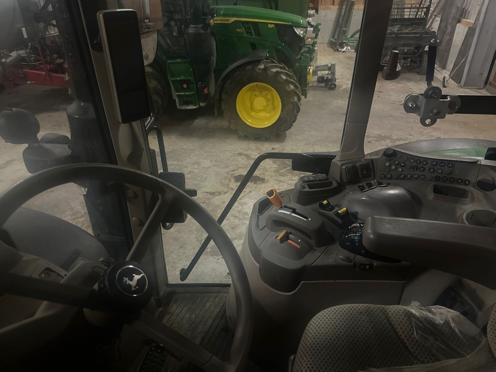 Traktor tipa John Deere 6110M Autopower Stufenlos, Gebrauchtmaschine u Rammingen (Slika 3)