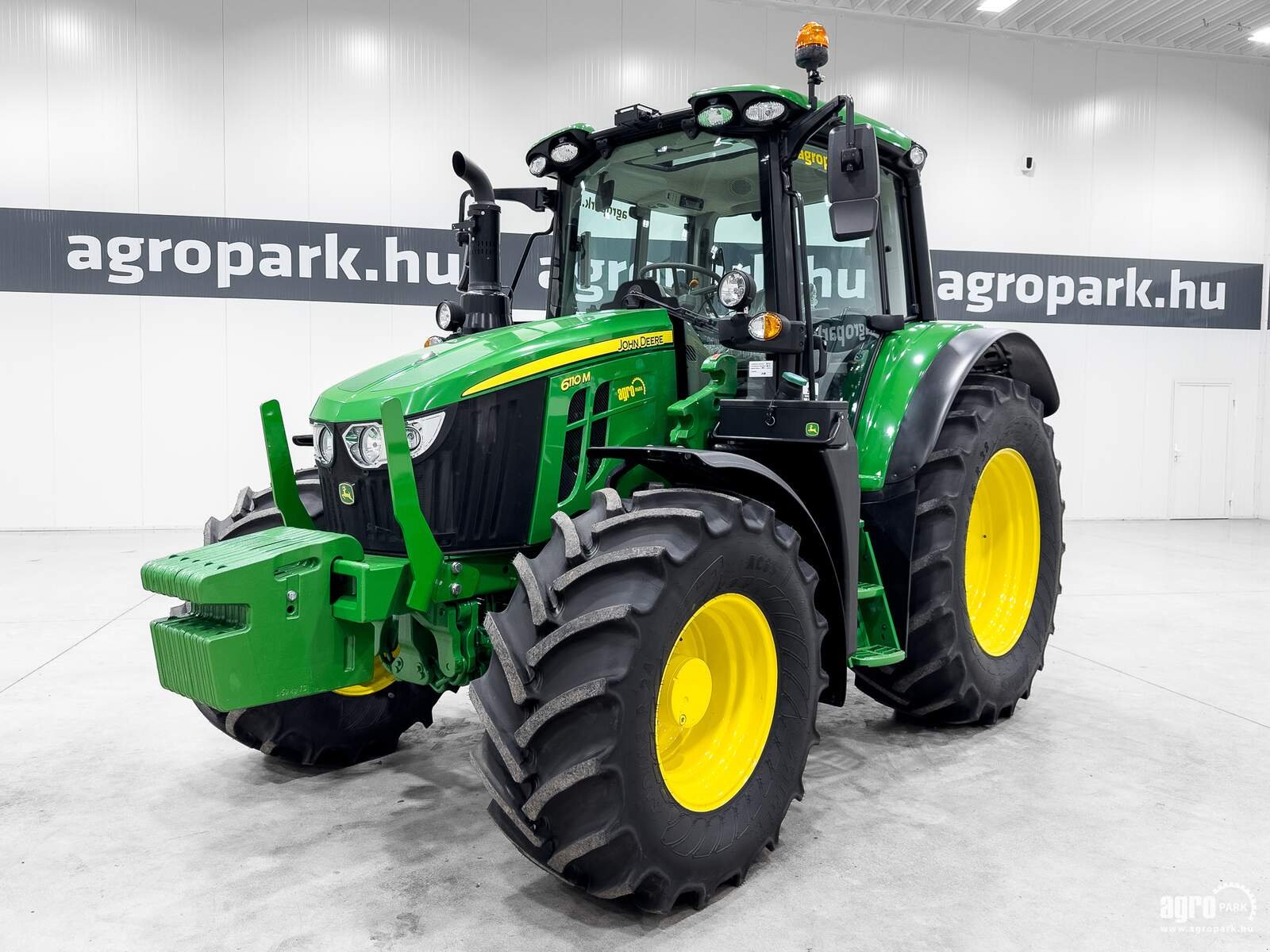 Traktor a típus John Deere 6110M, Gebrauchtmaschine ekkor: Csengele (Kép 1)