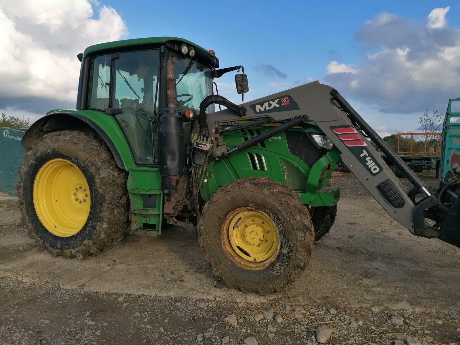 Traktor Türe ait John Deere 6110M, Gebrauchtmaschine içinde Le Horps (resim 2)