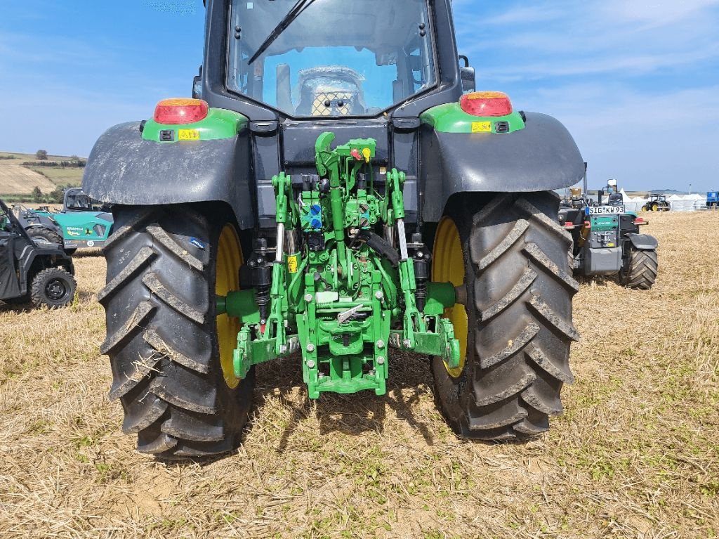 Traktor от тип John Deere 6110M, Gebrauchtmaschine в Vogelsheim (Снимка 5)