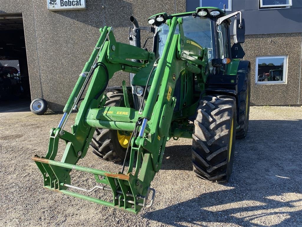 Traktor от тип John Deere 6110M, Gebrauchtmaschine в Gudbjerg (Снимка 2)