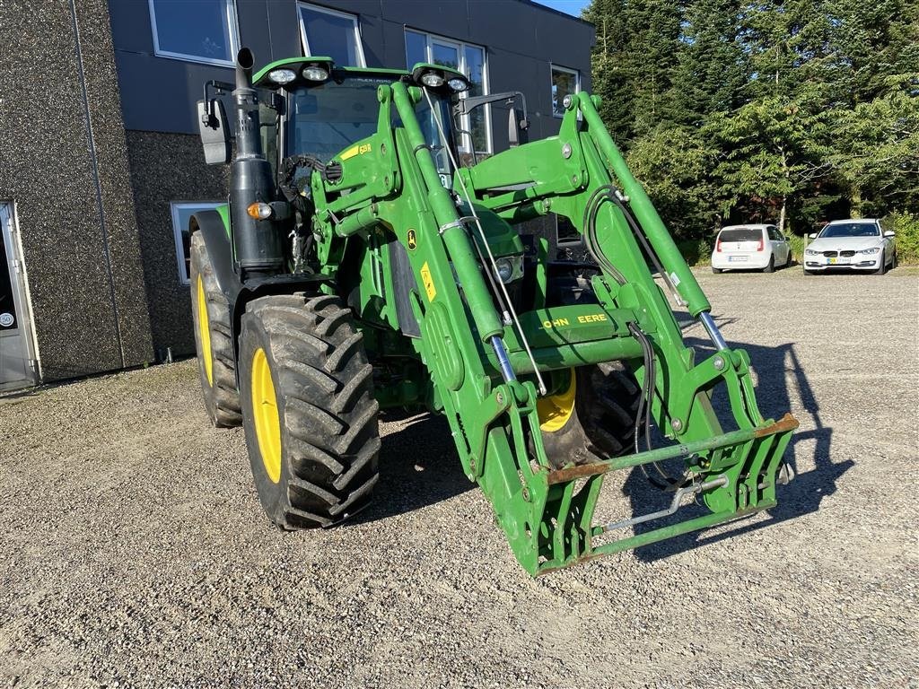 Traktor of the type John Deere 6110M, Gebrauchtmaschine in Gudbjerg (Picture 3)