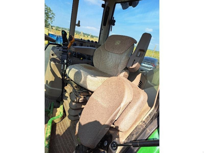 Traktor tipa John Deere 6110M, Gebrauchtmaschine u SAINT GENEST D'AMBIERE (Slika 8)